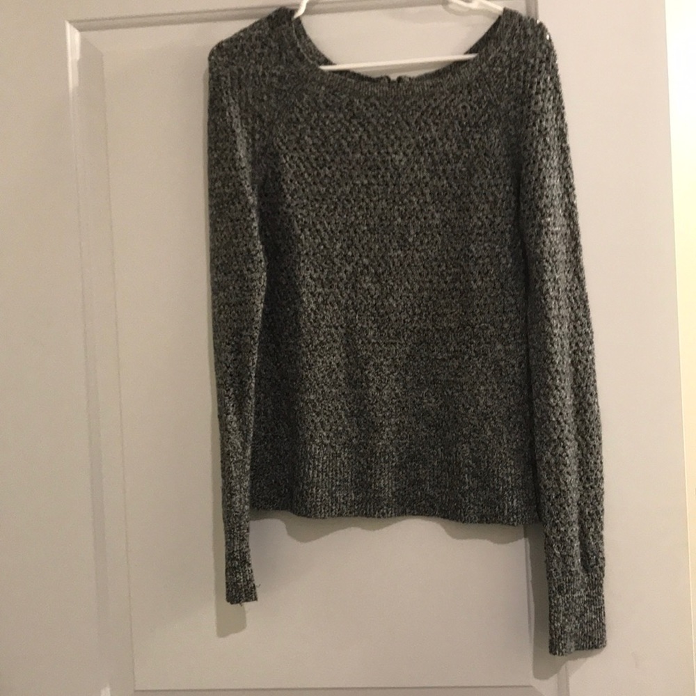 Grey sweater